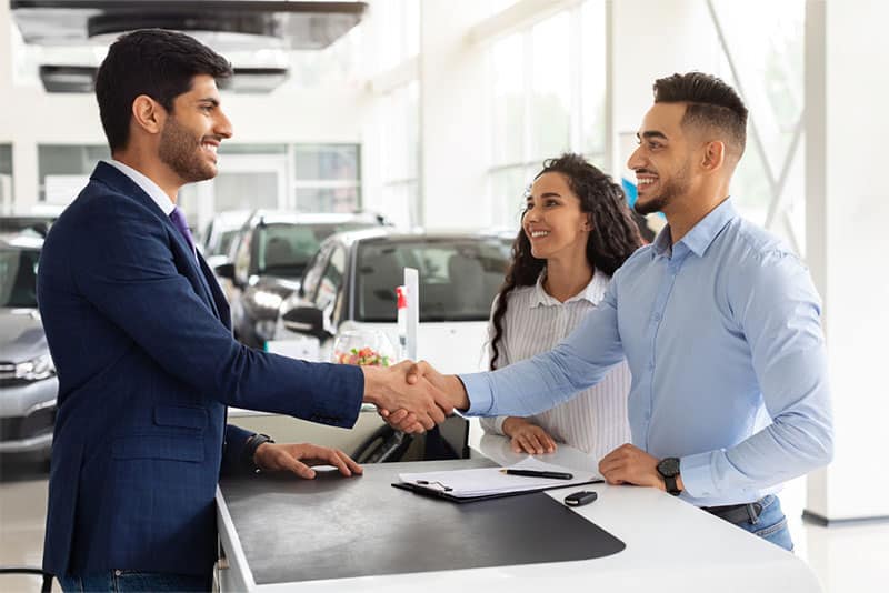 steps for independent dealerships to sell more cars
