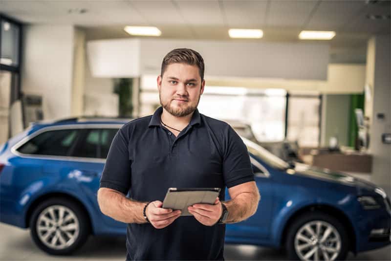 benefits of a dealership crm